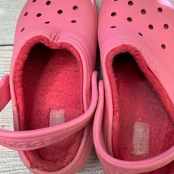 Crocs Kids Classic Pink Lined Slide On Clogs Size J2 - Picture 6 of 7